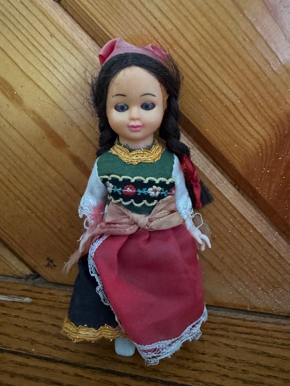 Vintage Interpur Hong Kong Germany Nationality Doll Sleepy Eyes 5.5" Folk